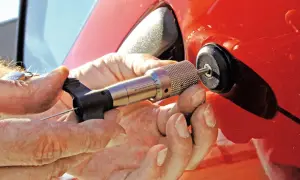 Jak otworzyć passata bez kluczyka - proste metody i porady