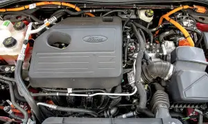 Ford kuga jaki silnik benzynowy wybrać? porównanie, opinie i wady