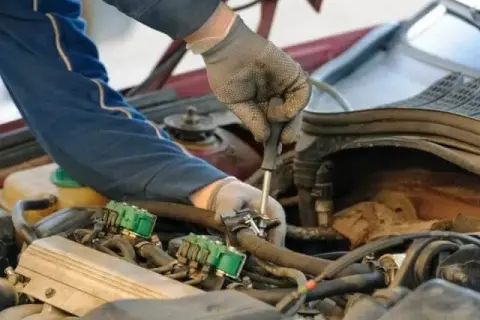 Cewka elektrozaworu LPG objawy – jak rozpoznać awarię i unikać problemów