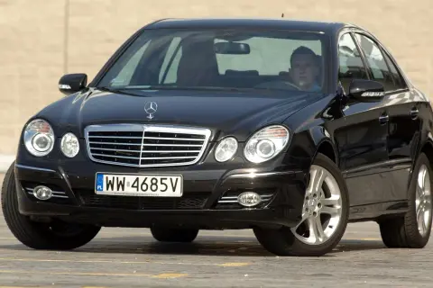 W211 jaki silnik – wybierz najlepszy silnik dla swojego Mercedesa