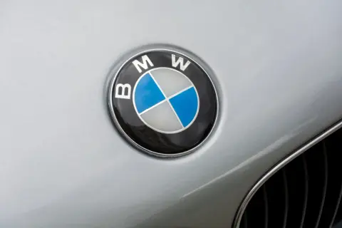 Wymiana części w BMW – kluczowe elementy, które mają wpływ na bezpieczeństwo