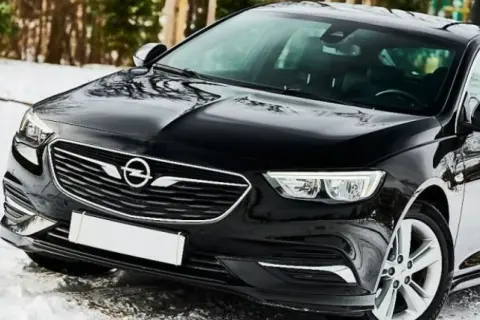 Jakie felgi do Opel Insignia Sport Tourer - idealne rozmiary i parametry