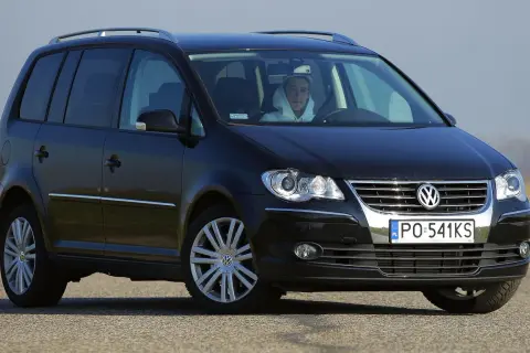 Vw touran jaki silnik diesla wybrać - porównanie 1.6 TDI i 2.0 TDI