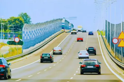Jak płacić na autostradzie A4? Uniknij problemów z opłatami