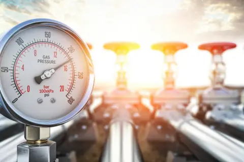 Czy gaz ziemny to to samo co LPG? Odkryj kluczowe różnice