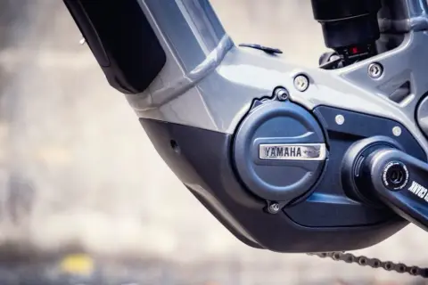 Silnik rowerowy Bosch czy Yamaha – który wybrać i uniknąć błędów? Porównanie