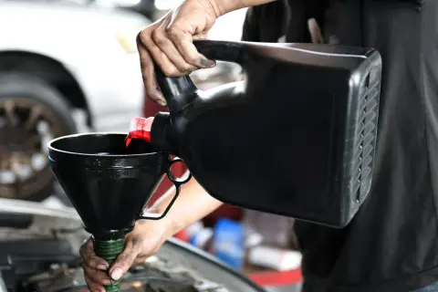 Jaki olej do LPG: najlepsze opcje i porady dotyczące wyboru