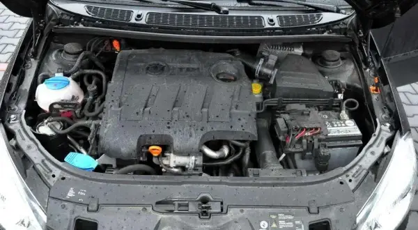 Skoda Roomster jaki silnik wybrać? Porównanie, opinie i zużycie paliwa