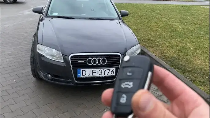 Zdjęcie Jak rozebrać kluczyk Audi A4 B6 - uniknij kosztownych błędów