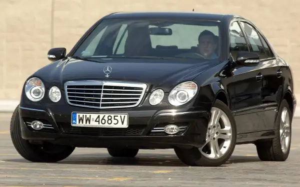 W211 jaki silnik – wybierz najlepszy silnik dla swojego Mercedesa